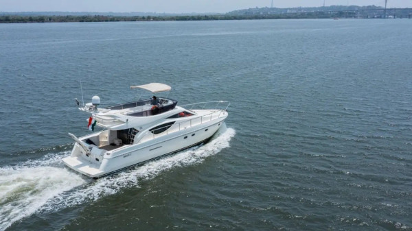 Unveiling Luxury on Waves: Ferretti 460 Yacht in Goa